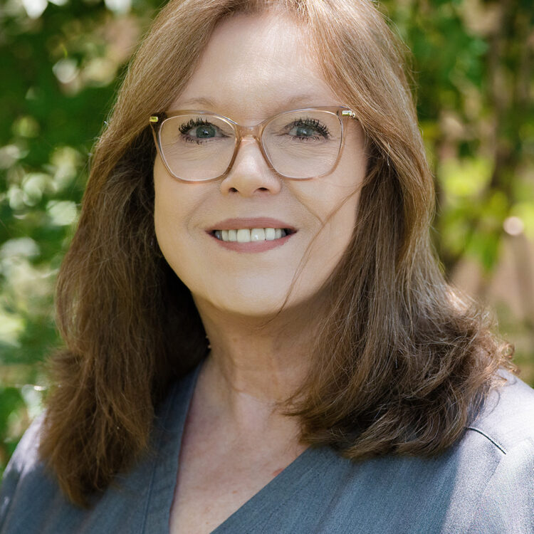 Lisa Hygienist